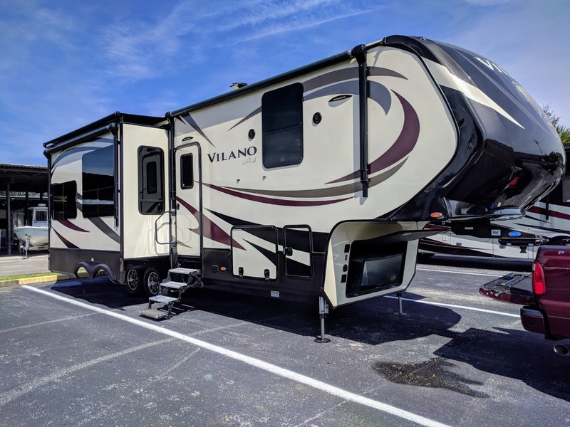 2017 Vanleigh RV Vilano 325RL, 5th Wheels RV For Sale By Owner in ...