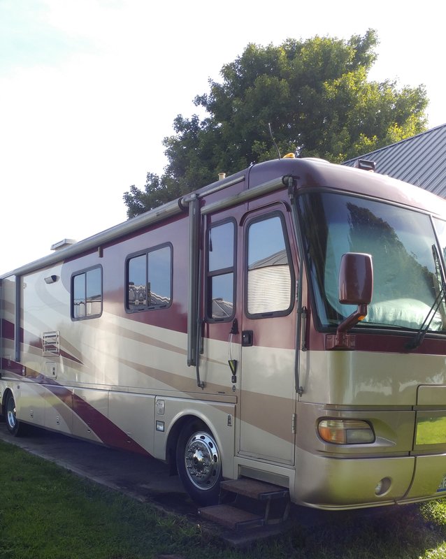 2004 airstream land yacht for sale