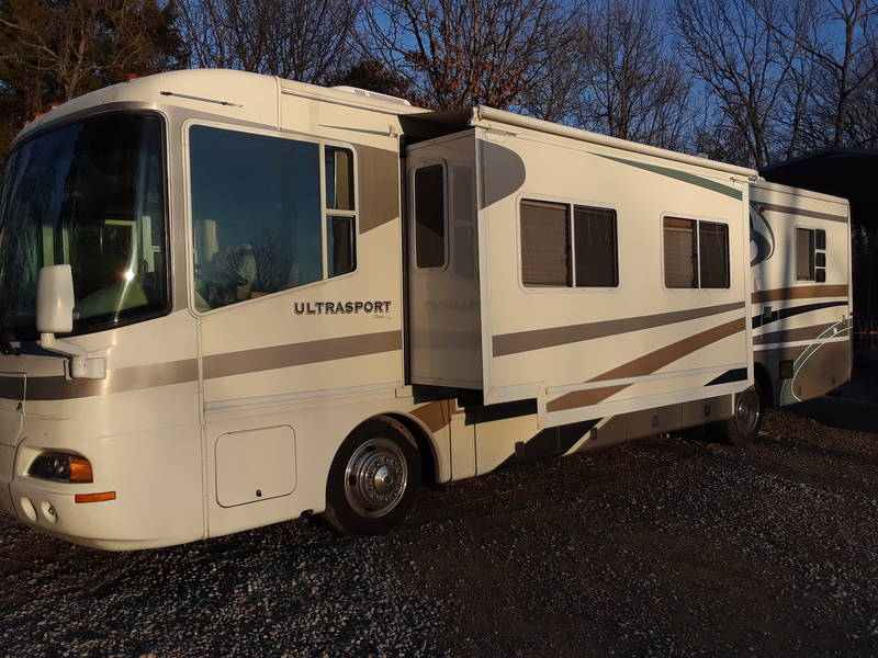 2002 Damon Ultrasport 3677 Ultra sport, Class A Diesel RV For Sale By