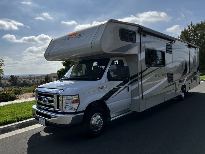 2021 Coachmen Leprechaun 317SA, Class C RV For Sale By Owner in Irvine ...