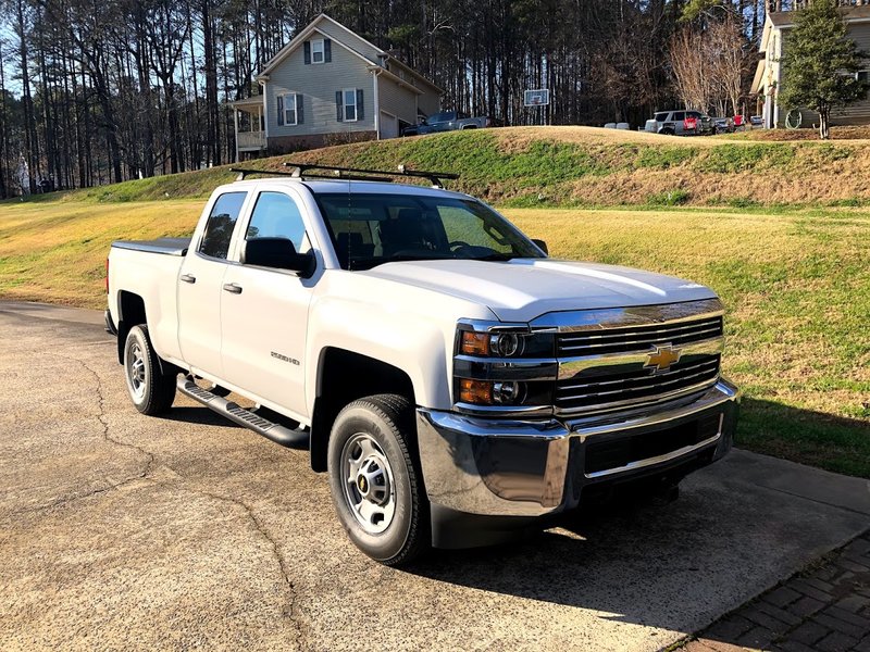 2015 Forest River Rockwood Signature UltraLite Chevrolet Silverado