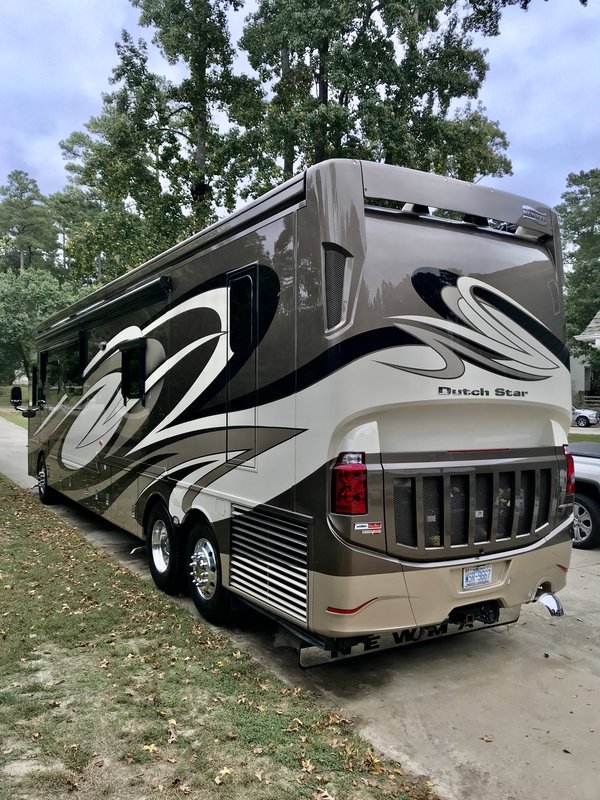 2017 Newmar Dutch Star 4369, Class A Diesel RV For Sale By Owner in