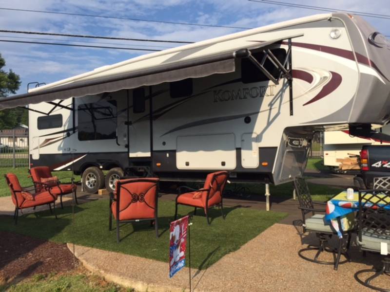 2012 Dutchmen Komfort 2920FRK, 5th Wheels RV For Sale By Owner in