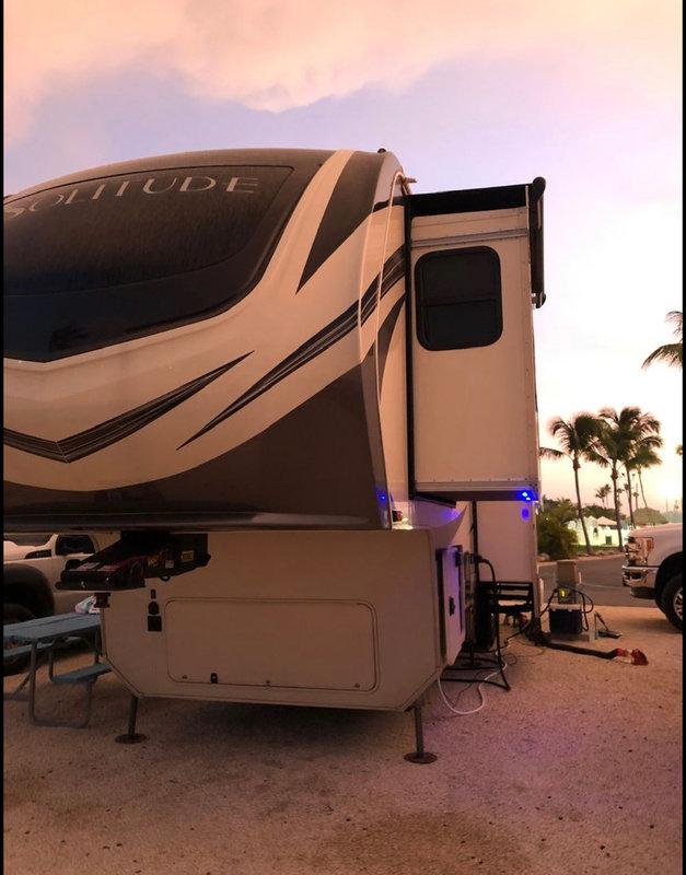 2020 Grand Design Solitude 380 FLR, 5th Wheels RV For Sale By Owner in