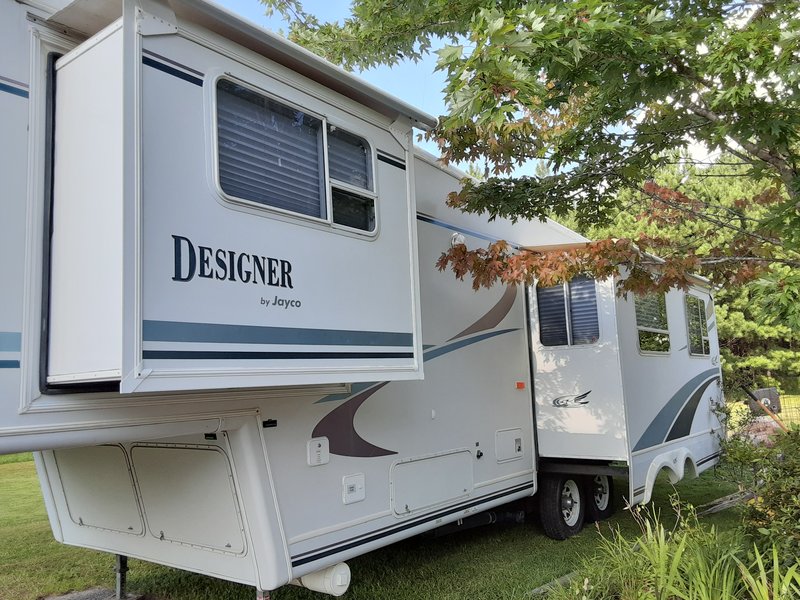2000 Jayco Designer 3310 RLS, 5th Wheels RV For Sale By Owner in Lagrange,