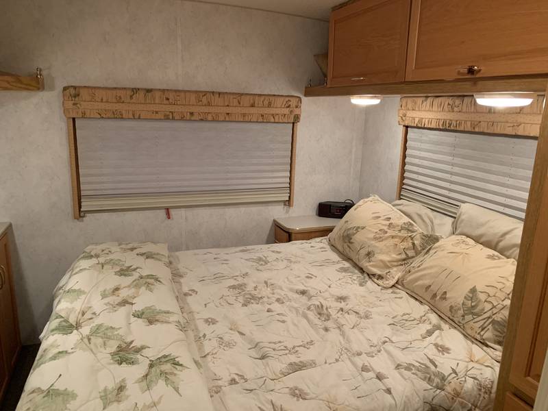2003 Itasca Spirit 31T, Class C RV For Sale By Owner in Omaha, Nebraska