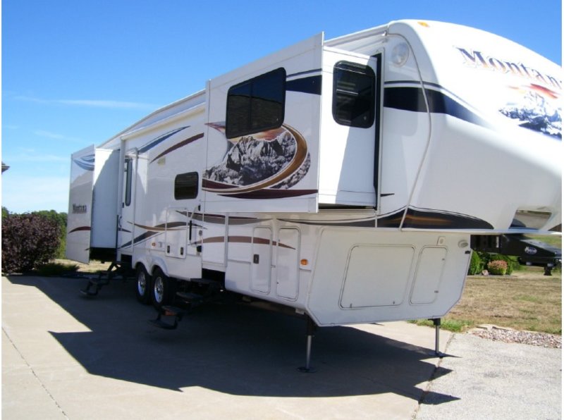 2013 Keystone Montana 3750FL, 5th Wheels RV For Sale By Owner in