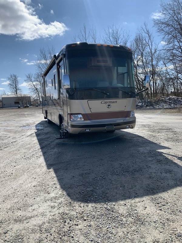 2007 Monaco Cayman XL 36PDD, Class A Diesel RV For Sale By Owner in
