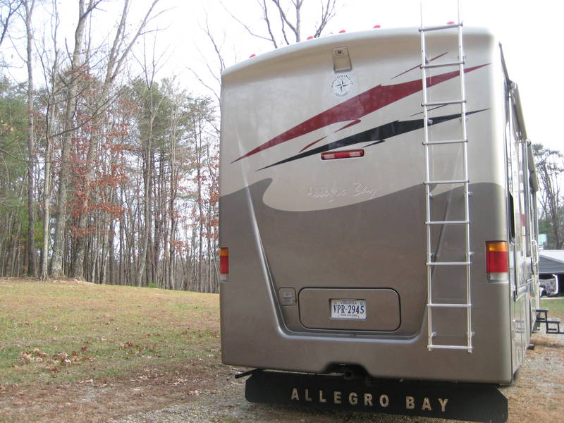 2005 Tiffin Allegro Bay 38TDB, Class A Gas RV For Sale By Owner in Callaway, Virginia RVT
