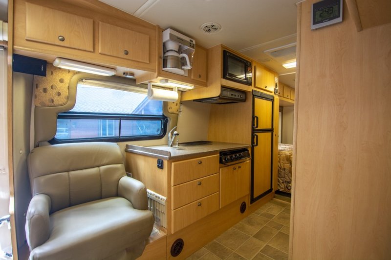 2007-coach-house-platinum-272xl-class-b-rv-for-sale-by-owner-in