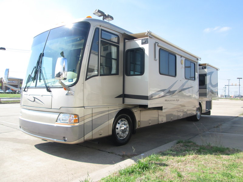 2005 Newmar Mountain Aire 4018, Class A Diesel RV For Sale By Owner