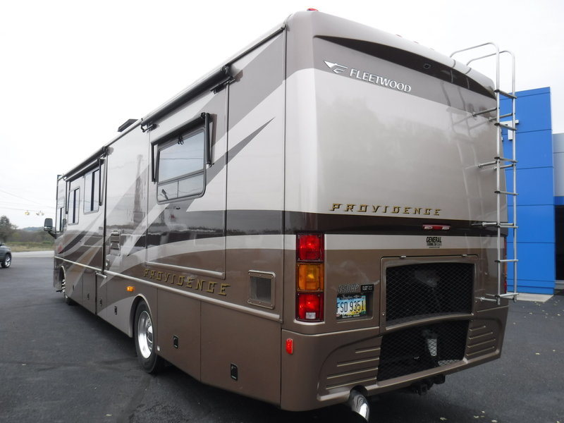 2006 Fleetwood Providence 39J, Class A - Diesel RV For Sale By Owner in