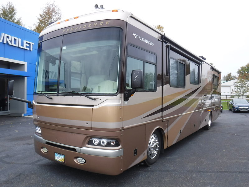 2006 Fleetwood Providence 39J, Class A Diesel RV For Sale By Owner in
