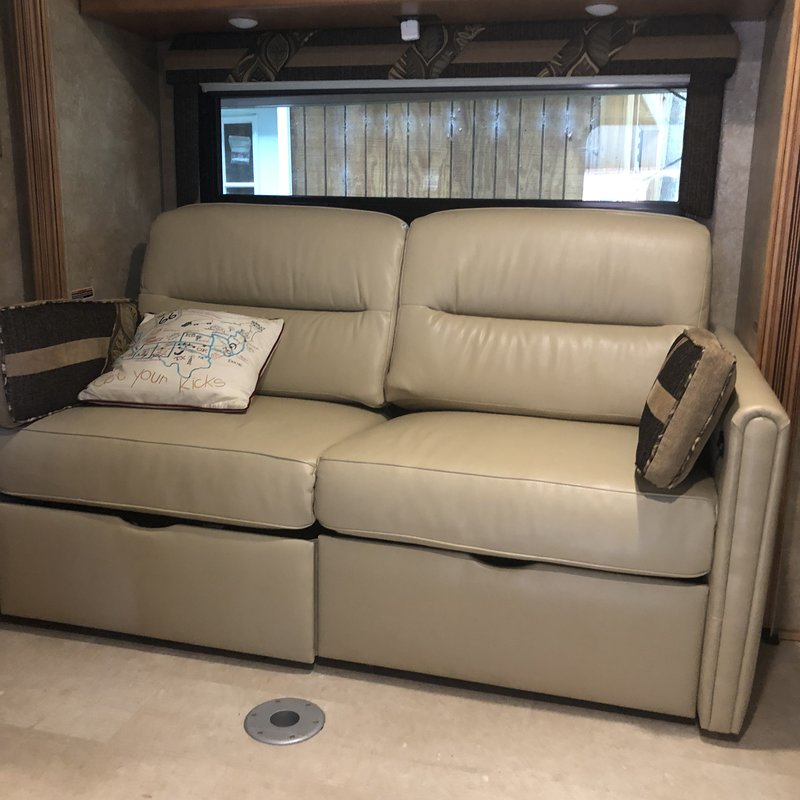 2016 Winnebago Aspect 27K, Class C RV For Sale By Owner in Amite