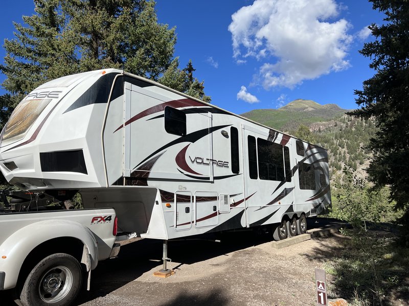 2013 Dutchmen Voltage 3905, Toy Haulers 5th Wheels RV For Sale By Owner