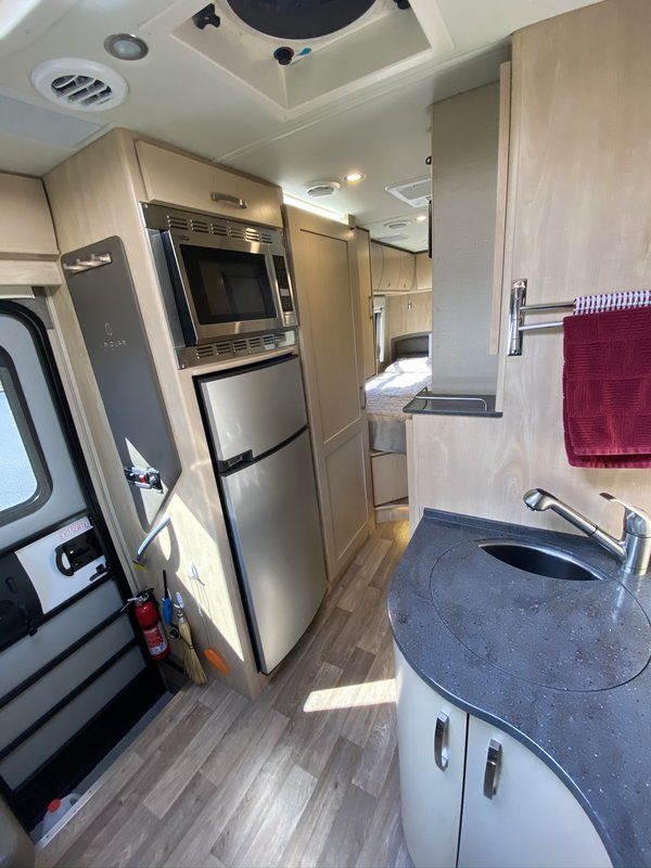2015 Leisure Travel Vans Unity Twin Bed, Class B+ RV For Sale By Owner in Belmar, New Jersey