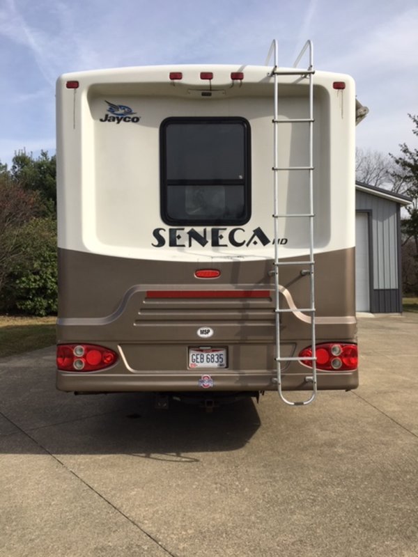 2006 Jayco Seneca HD 35GS, Class C RV For Sale By Owner in Mount Vernon