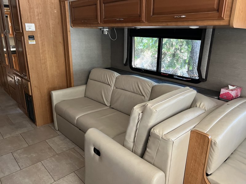 2016 Fleetwood Storm 35SK, Class A - Gas RV For Sale By Owner in ...