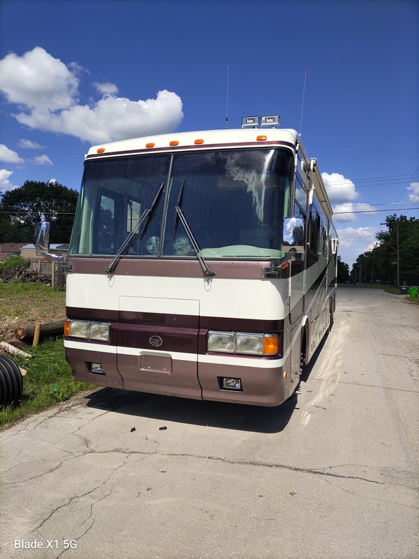 1999 Monaco Dynasty, Class A Diesel RV For Sale By Owner in Ottawa