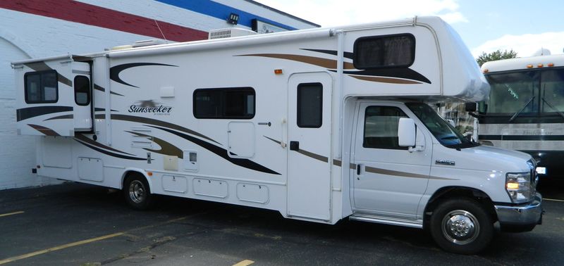 2013 Forest River Sunseeker 3010DS, Class C RV For Sale in Carol Stream ...