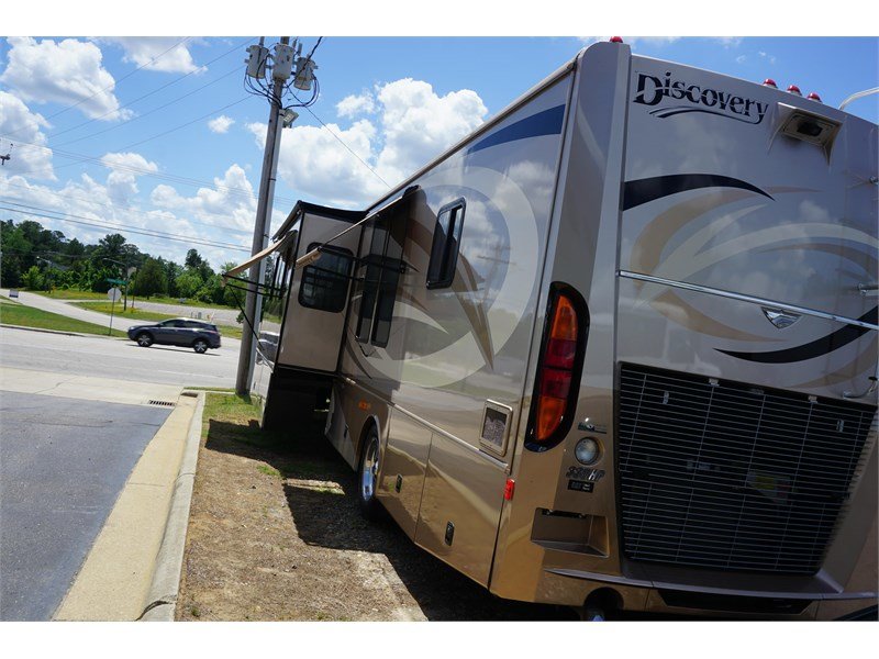 2007 Fleetwood Discovery 40X, Class A - Diesel RV For Sale By Owner in