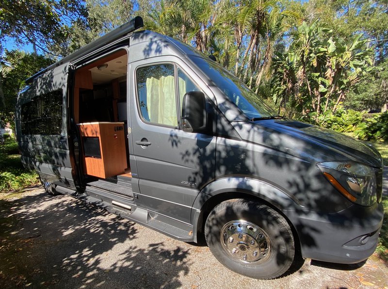 2015 Coach House Arriva 24TB, Class B RV For Sale By Owner in Orlando