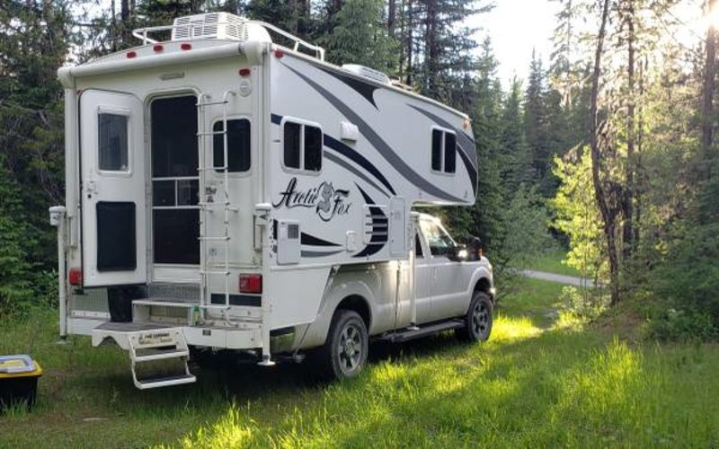 2017 Northwood Arctic Fox 865, Truck Campers RV For Sale By Owner in