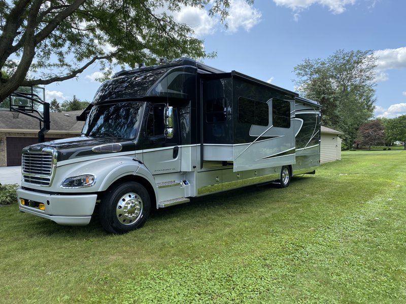 2022 Dynamax Dynaquest Xl 37rb, Class C Rv For Sale By Owner In Itasca 