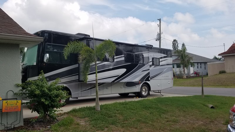 9. 2017 Tiffin Allegro Open Road 32SA For Sale by Owner - $135,000 - wide 9