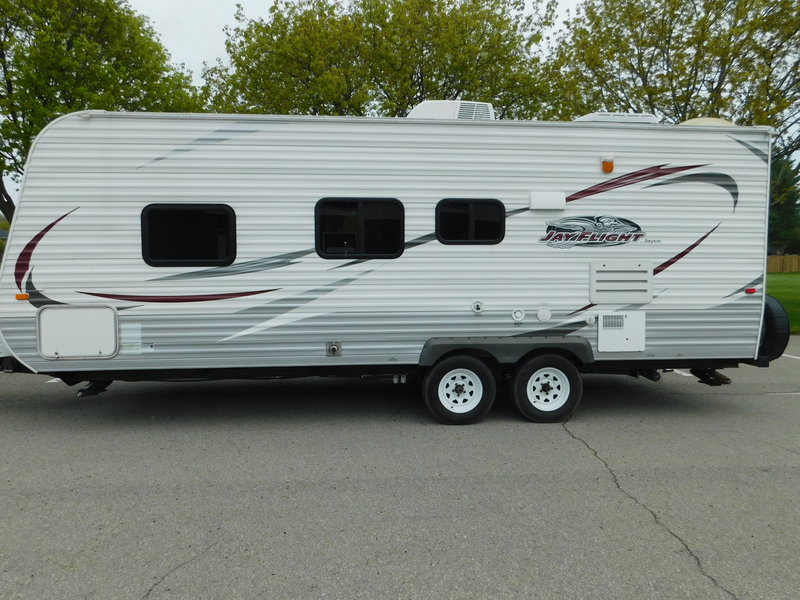 2014 Jayco Jay Flight 22FB, Travel Trailers RV For Sale By Owner in Welland, Ontario | RVT.com 2014 Jayco Jay Flight 22fb For Sale