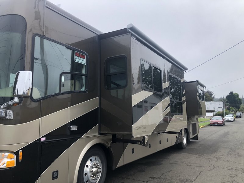 2006 Country Coach Inspire 360 DaVinci, Class A Diesel RV For Sale By
