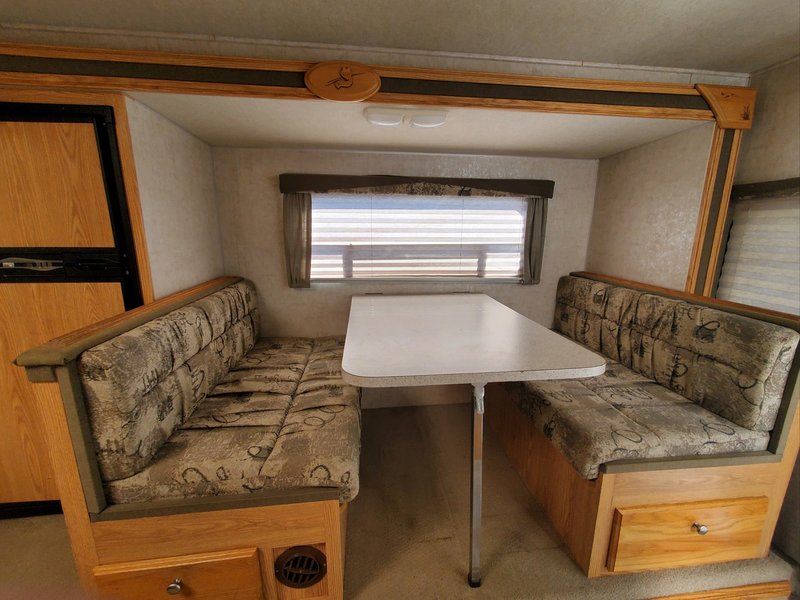 2005 Northwood Arctic Fox Artic Fox 990, Truck Campers RV For Sale By