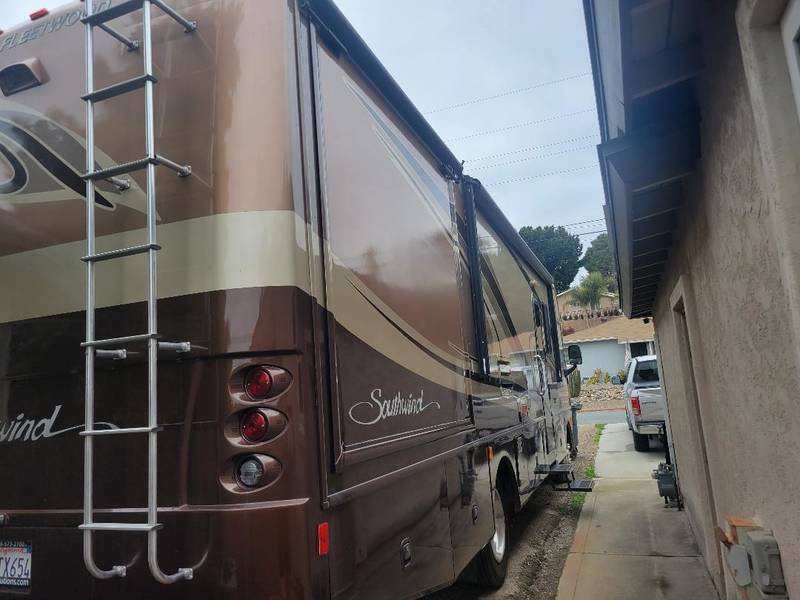 2007 Fleetwood Southwind 32V, Class A Gas RV For Sale By Owner in El cajon, California RVT