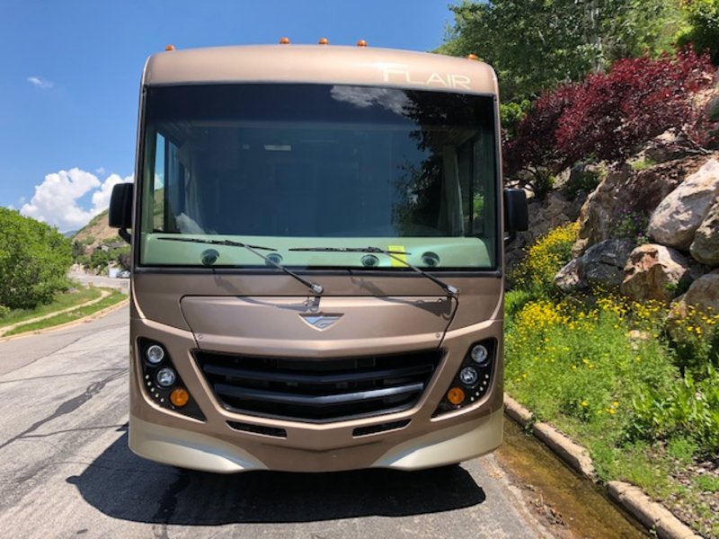 2016 Fleetwood Flair 26E, Class A Gas RV For Sale By Owner in Ogden