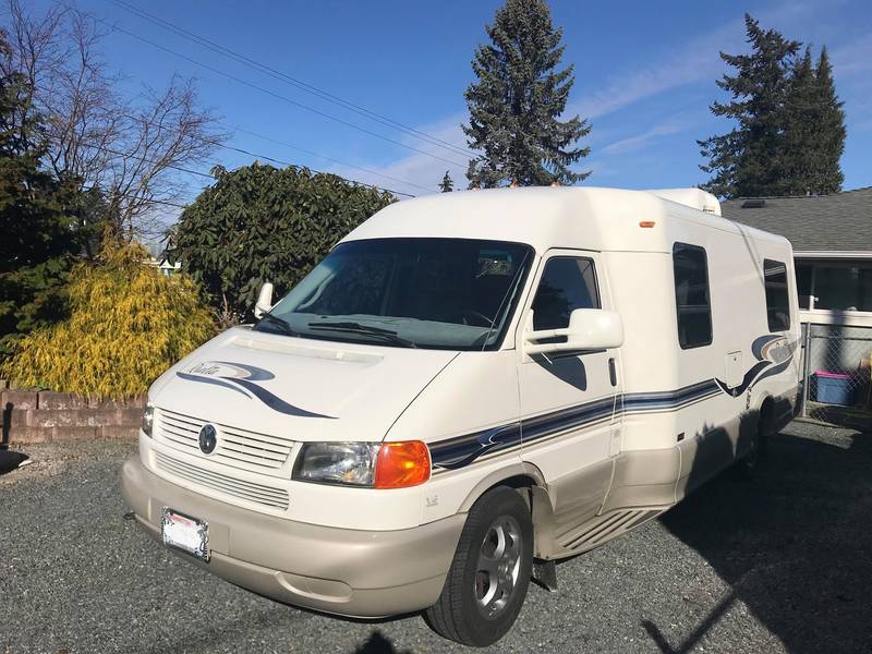 2004 Winnebago Rialta QD, Class B RV For Sale By Owner in Marysville