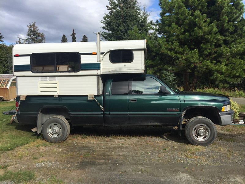 1995 Alaskan Telescopic, Truck Campers RV For Sale By Owner in Soldotna