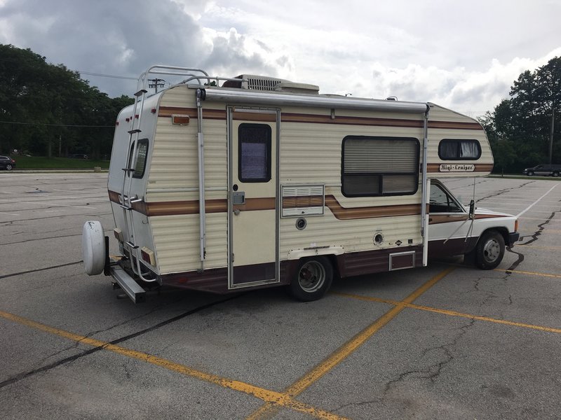 1987 Toyota Mini Cruiser, Class C RV For Sale By Owner in Naperville
