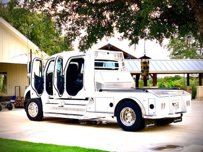 2019 Freightliner SportChassis M2 106, Trucks RV For Sale By Owner in