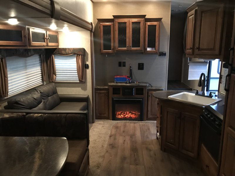 2014 Keystone Sprinter Copper Canyon 324FWBHS, 5th Wheels RV For Sale By Owner in Mt wolf
