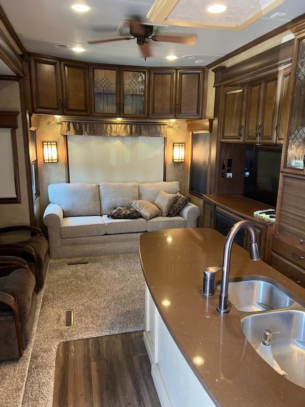 2014 DRV Elite Suites 38RSB3, 5th Wheels RV For Sale By Owner in Black ...