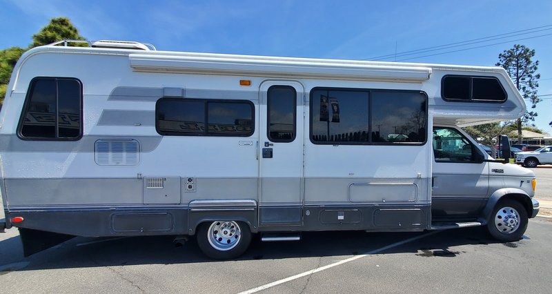 2001 Lazy Daze 26.5FT Rear Bath, Class C RV For Sale By Owner In ...