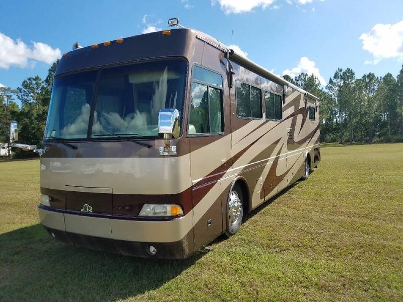 2004 Beaver Monterey LAGUNA, Class A Diesel RV For Sale By Owner in