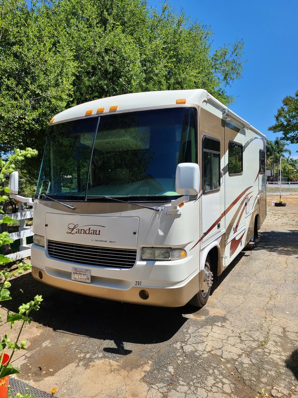 2005 Boy Landau, Class A Gas RV For Sale By Owner in Gilroy