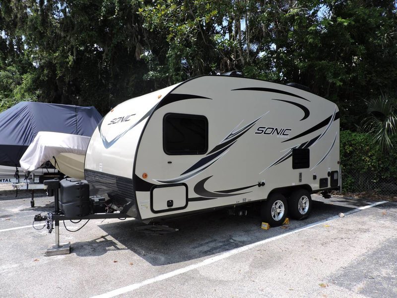 2017 Venture RV Sonic 170VBH, Travel Trailers RV For Sale By Owner in Debary, Florida | RVT.com Sonic Travel Trailers For Sale Near Me