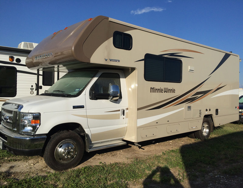 2016 Winnebago Minnie Winnie 25B, Class C RV For Sale By Owner in ...