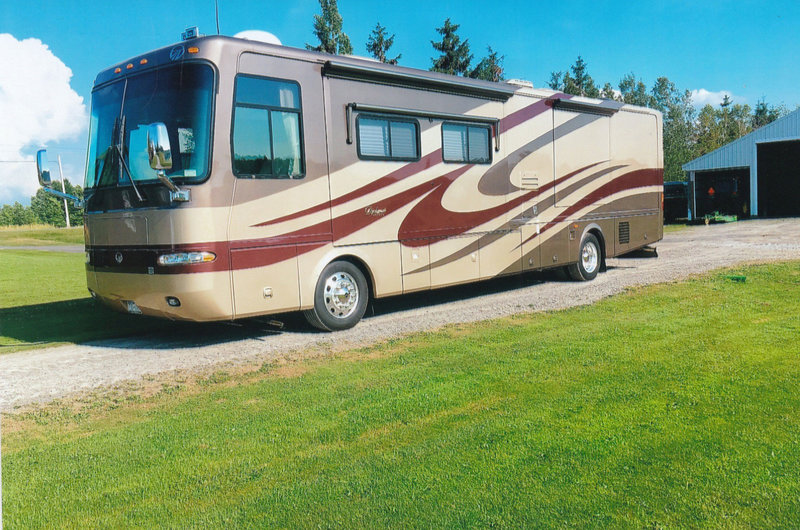 2005 Monaco Diplomat 40DST, Class A - Diesel RV For Sale By Owner in