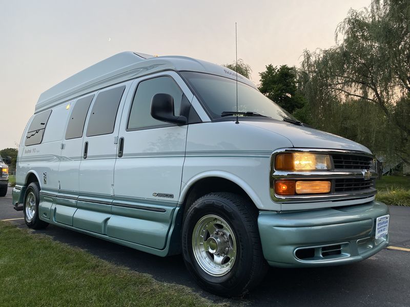 2002 Roadtrek Popular 190, Class B RV For Sale In Beach Park, Illinois ...