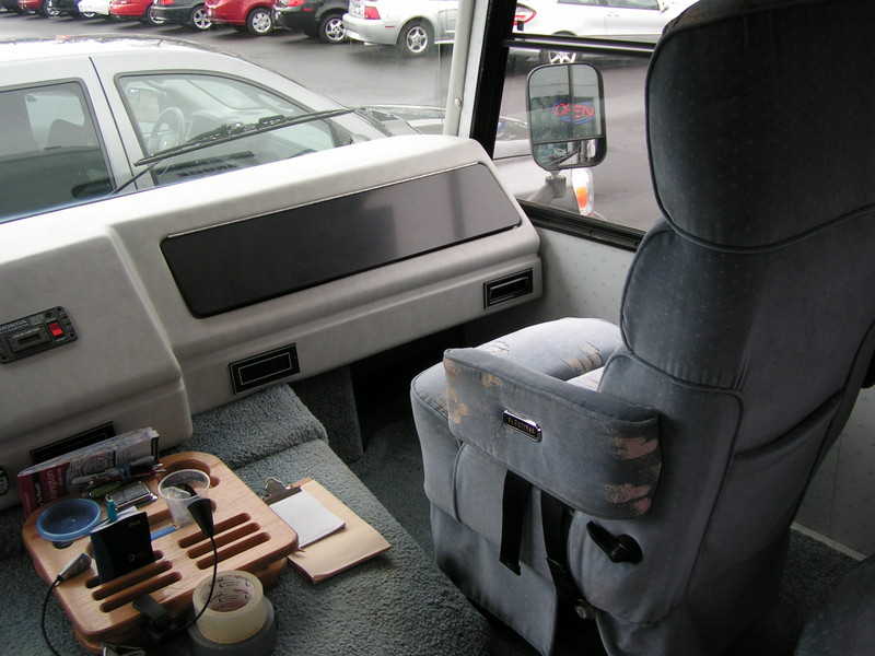 1992 Damon Challenger, Class A Gas RV For Sale in Abbotsford, British