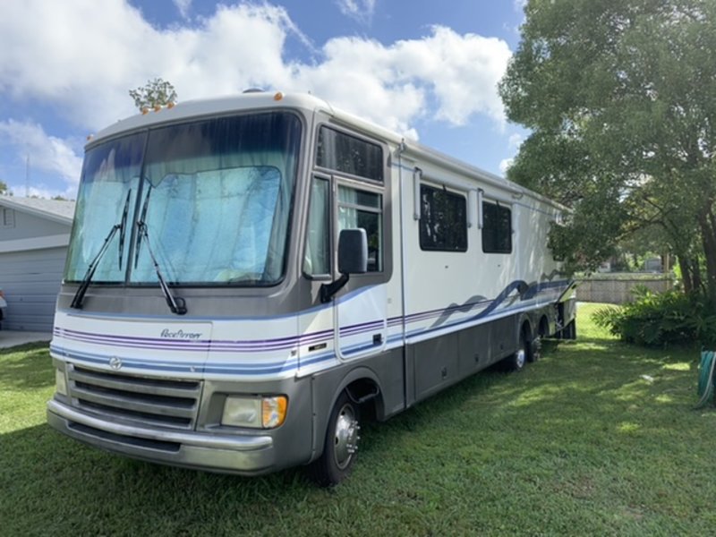 1999 Fleetwood Pace Arrow 35J, Class C RV For Sale By Owner in Lakeland 1999 Pace Arrow Motorhome For Sale