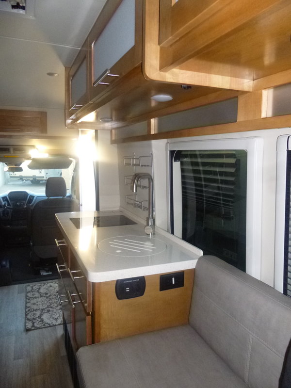 2020 Coachmen Beyond 22D, Class B RV For Sale By Owner in Albuquerque